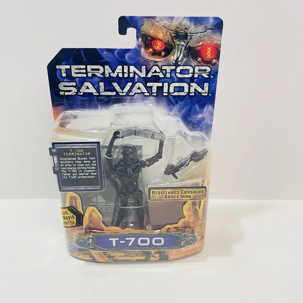 Terminator‎ Salvation Hunter Killer T-700 Action Figure 2009  NIB